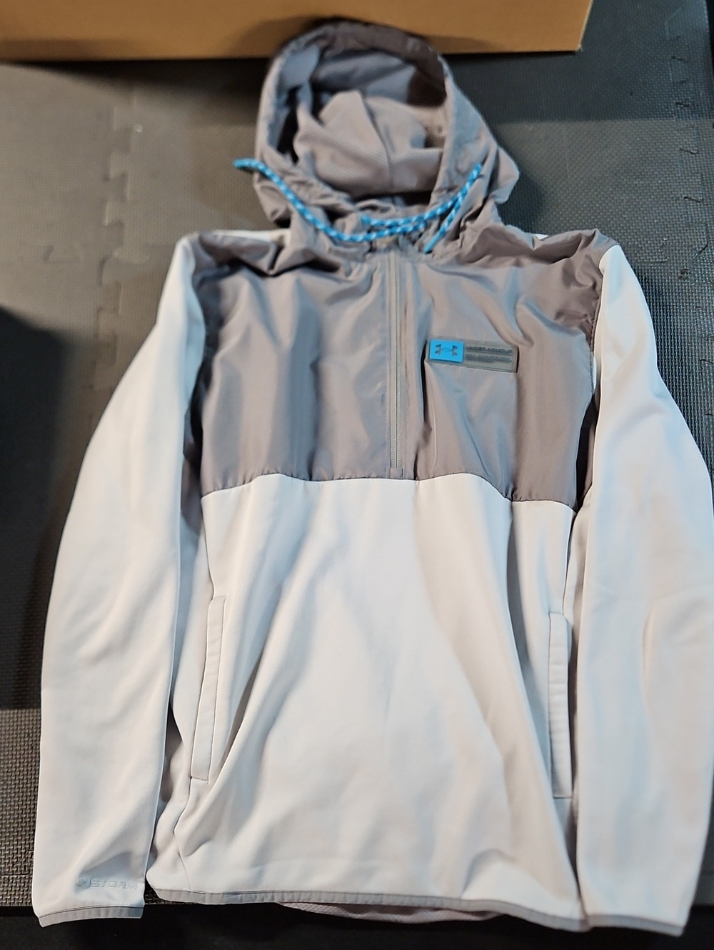 Under Armor Storm Quarter Zip Pullover Size Medium